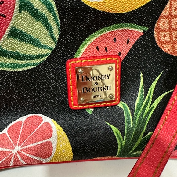 Dooney & Bourke Ambrosia Crossbody bag - Picture 3 of 12